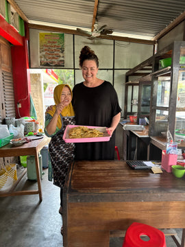 Tempeh Mendoan - crispy, herby fritters we love